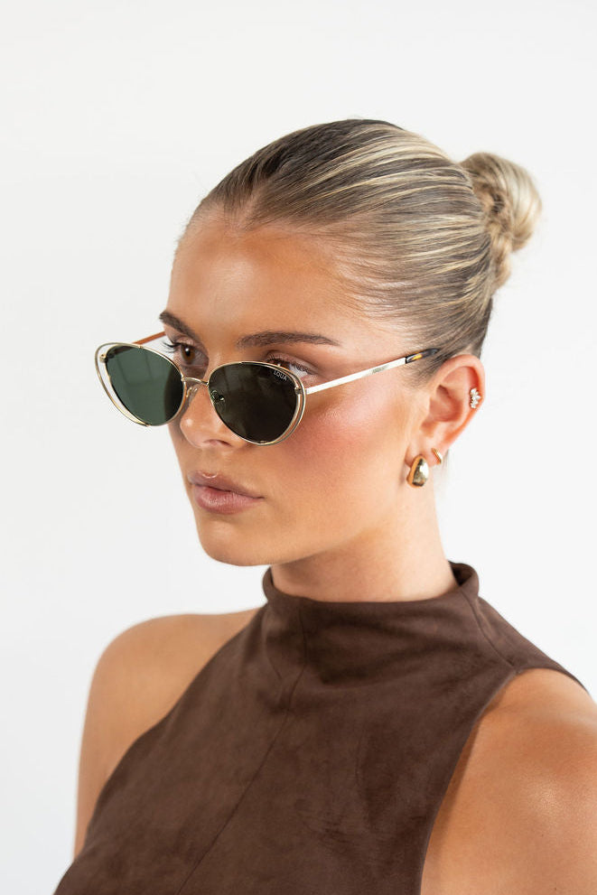 MELA | Olive